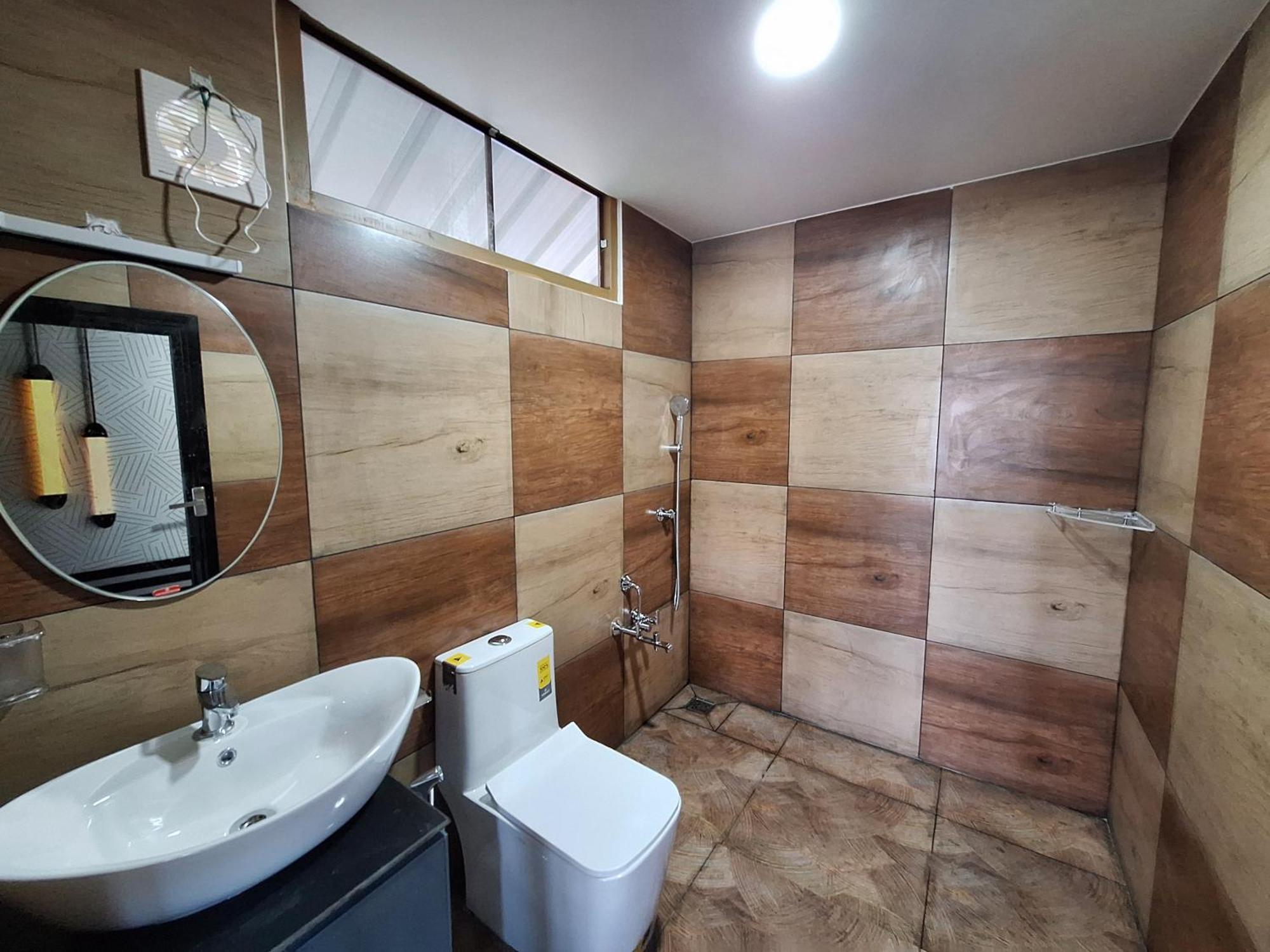Cloudscape Homestay Pīrmed 외부 사진