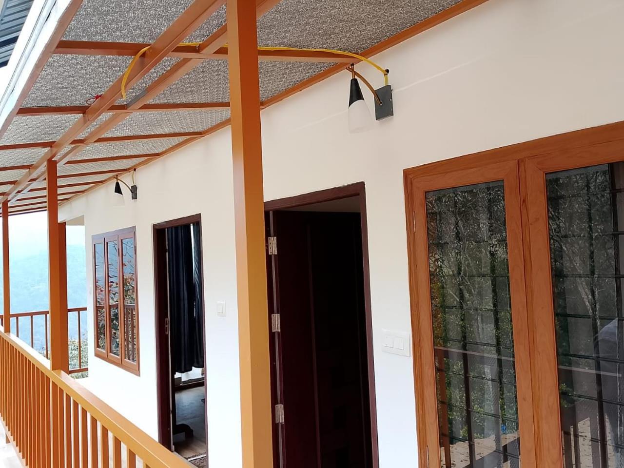 Cloudscape Homestay Pīrmed 외부 사진